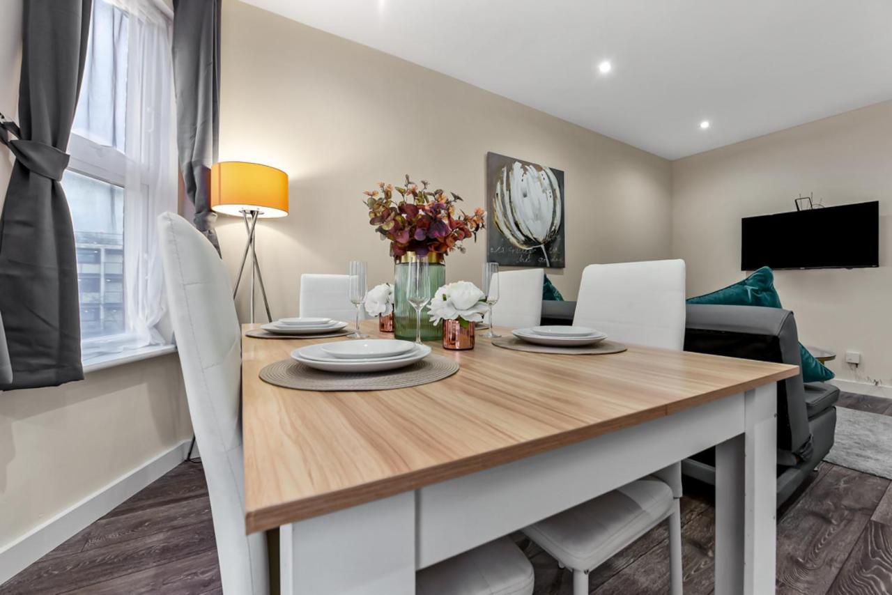 Family Friendly, Zone 2, 2 Beds, Overground 런던 외부 사진
